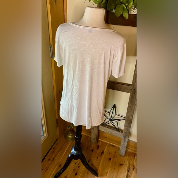 ⚜️Boston Proper “I dont sweat I sparkle” Tee⚜️ NWOT - Picture 3 of 11